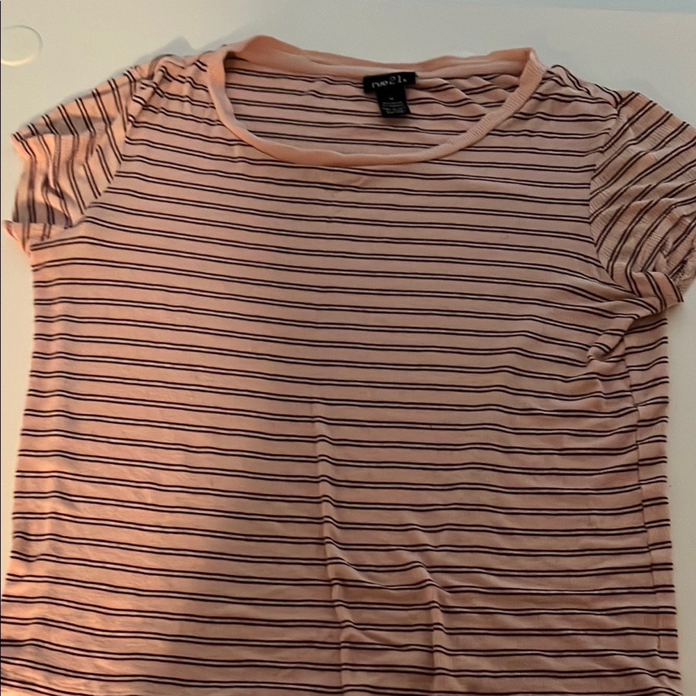 Rue21 Pink Striped Short Sleeve T-Shirt